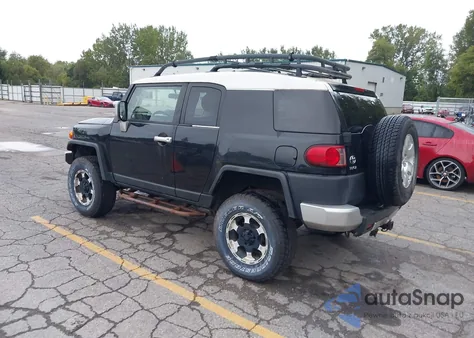 2007 Toyota Fj Cruiser из США, поврежденный, VIN JTEBU11F070026304
